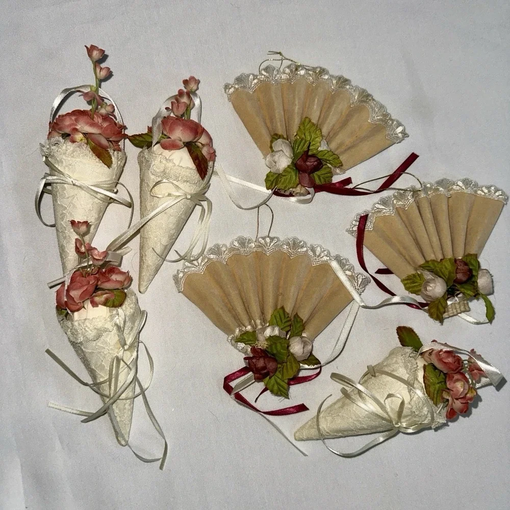 Vtg‎ Victorian Style Set Of 7 Christmas Ornaments Velvet Lace Ribbon Cream Rose